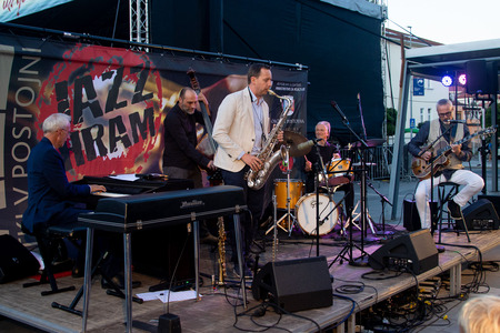 Lori Williams & Band 17.7 (2)